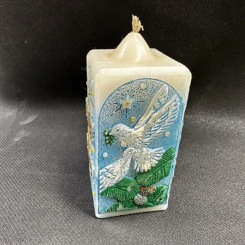 Vintage JASCO Peace On Earth Christmas Message Candle Dove Unused Bayberry Scent